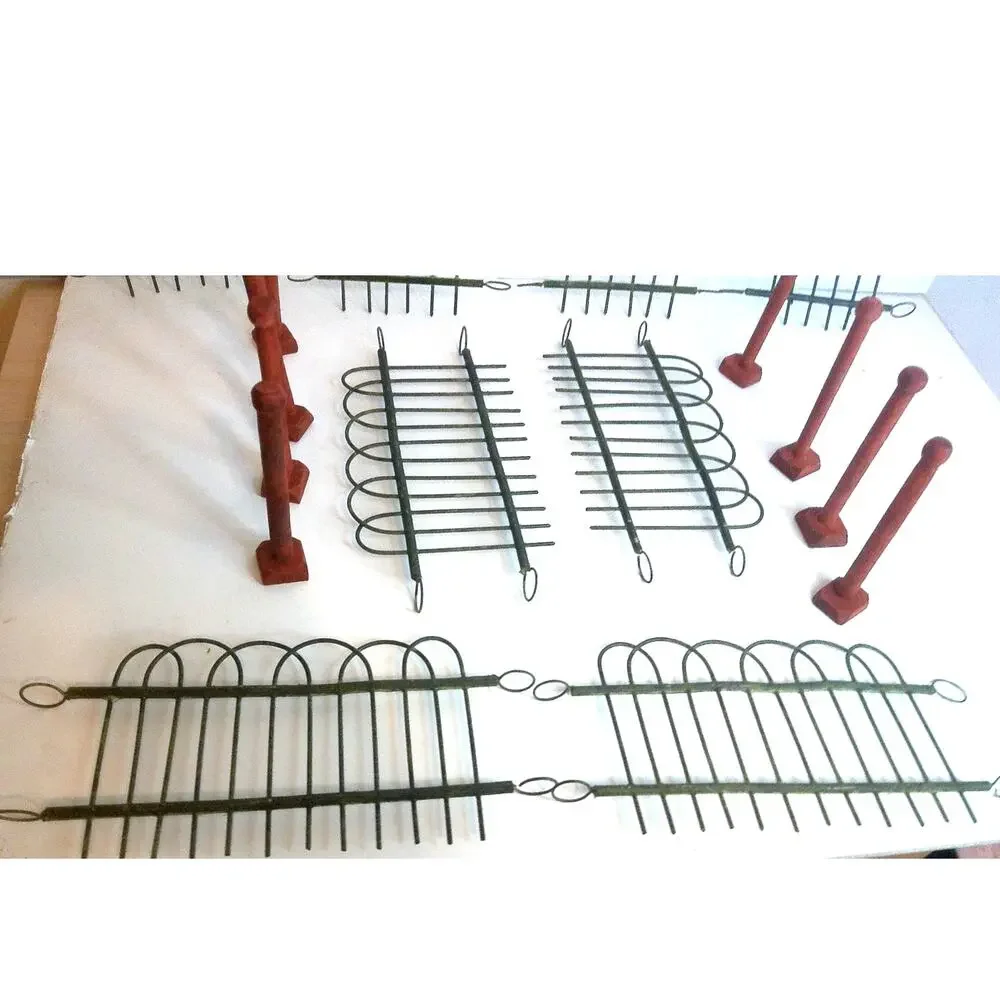 Vintage Metal & Wood Christmas Tree Fence 16pc Green & Red Painted Set